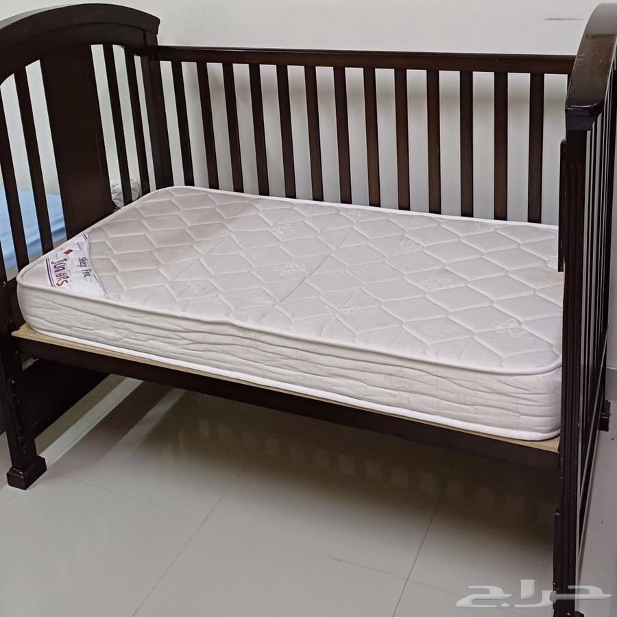 سرير اطفال كما هو مع فرشته من سنتر بوينت جونيور64233982704130111