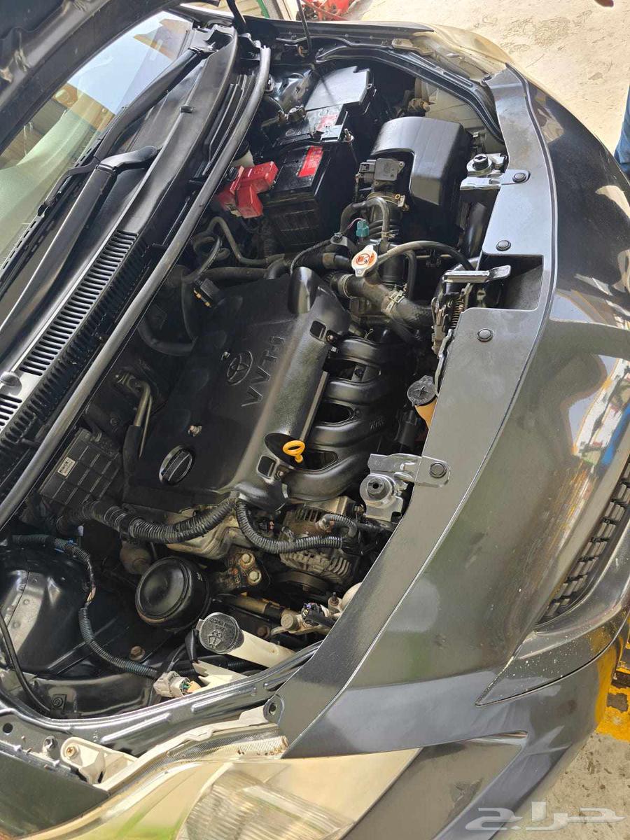 للبيع سياره يارس64417658243331112