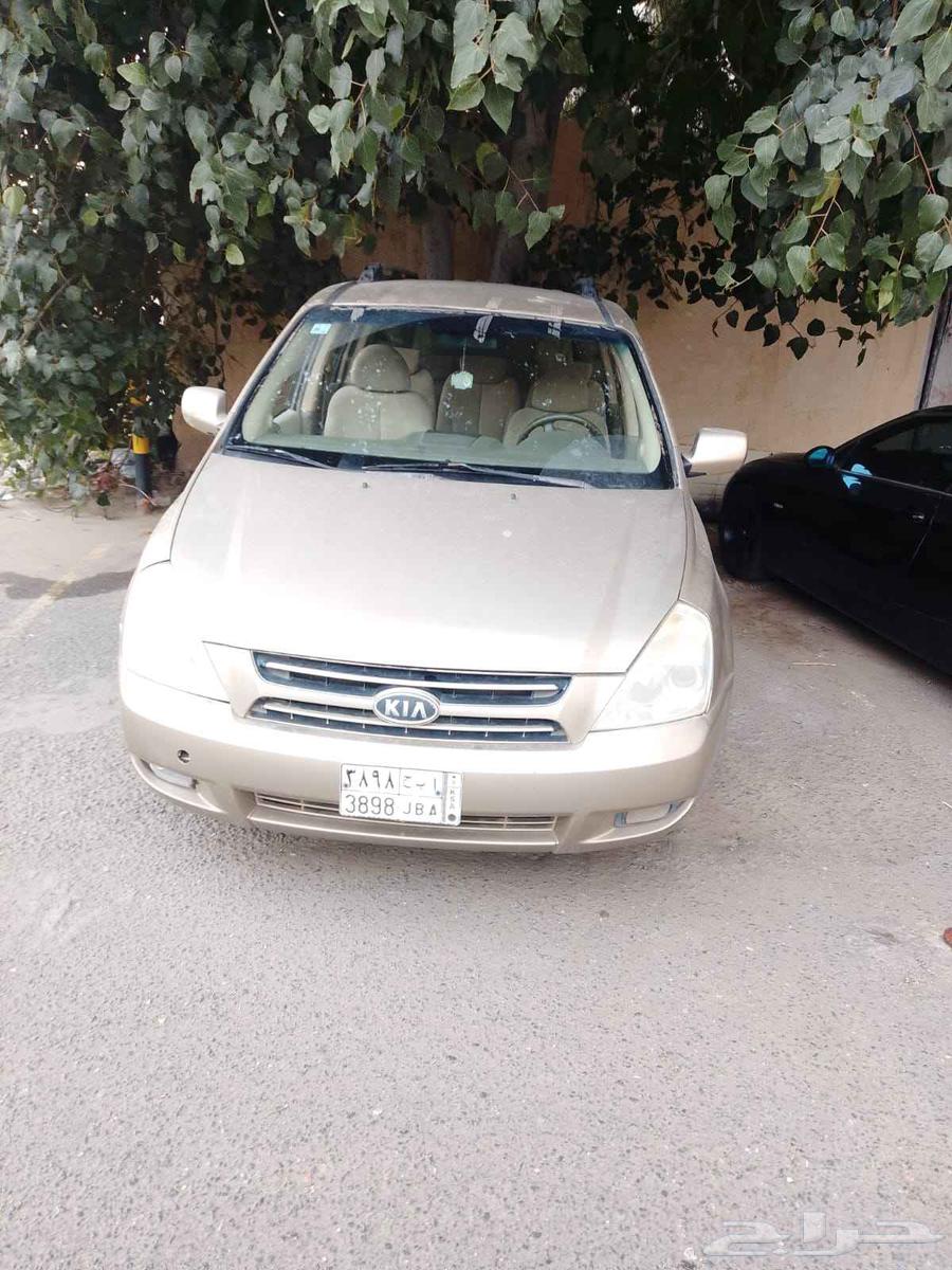 Kia Carnival family car with automatic transmission, conditionally inspected and renewed 2007, the bid and64410880703874110