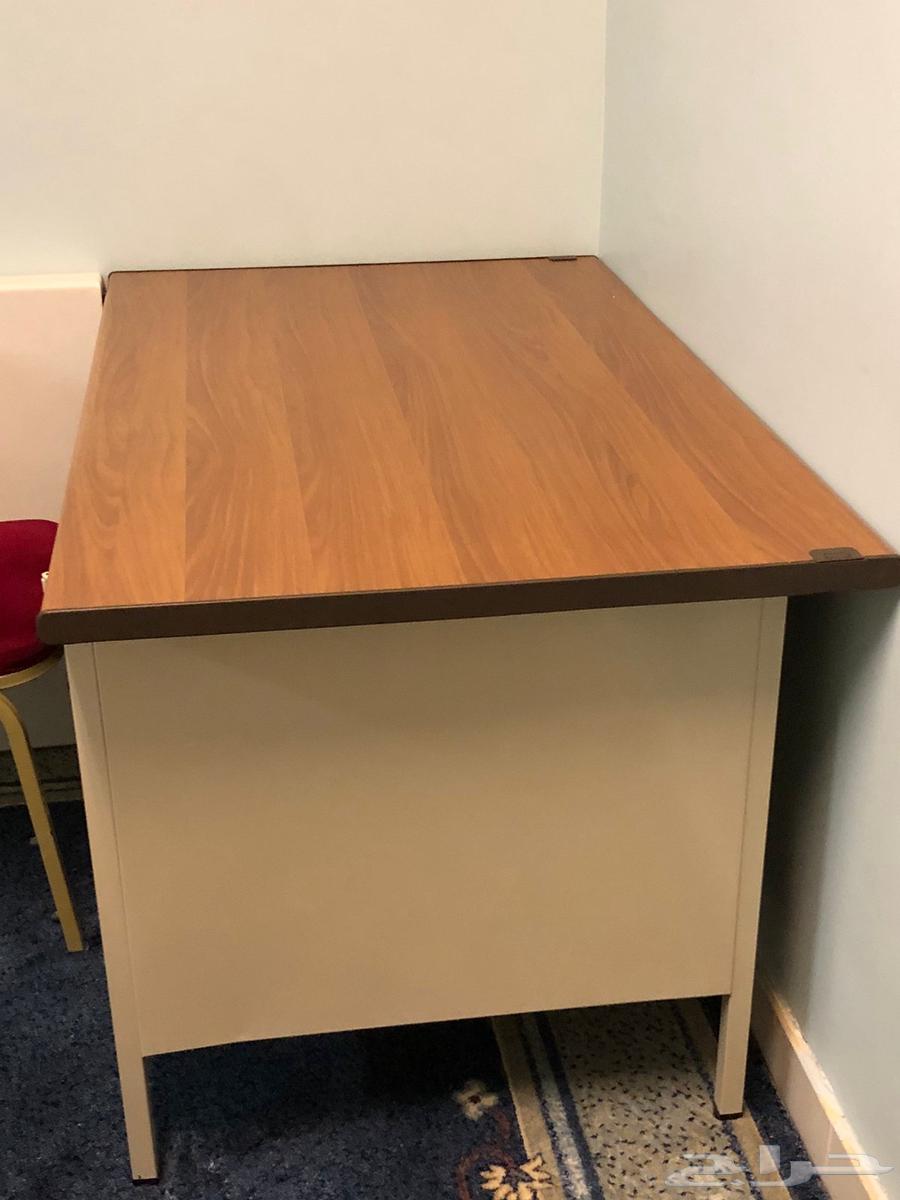 مكتب معدني سطح فوروميكا 120 75 سم أربعة ادراج صناعة ماليزية64247921545731111