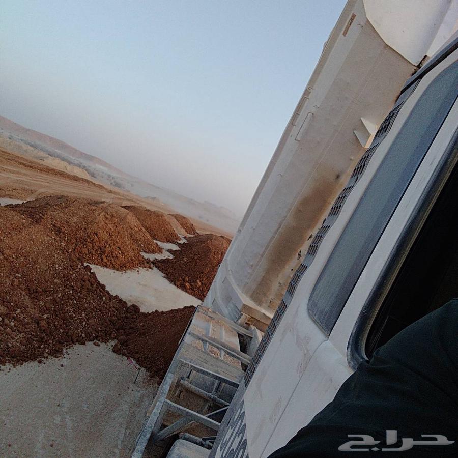 Experienced driver's license and valid residency transfer market available in Riyadh64415800730369110