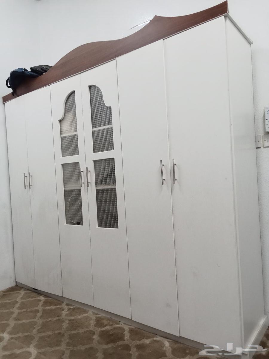 دولاب يبدو مثل الجديد64234454534274110