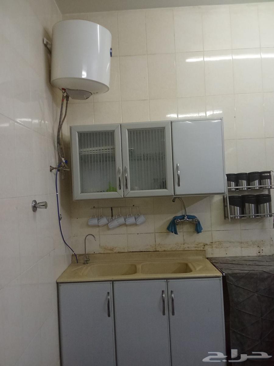 السلام عليكم جميع الاغراض للبيع ع 2000 ريال لسرعه البيع64250242349571110