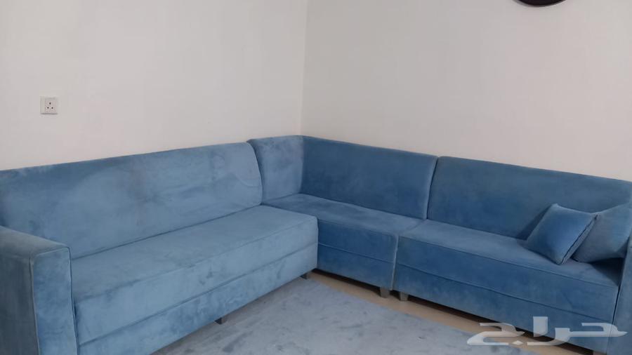 أثاث للبيع فرن وسجاده وسريرين وكنب64232992965251114