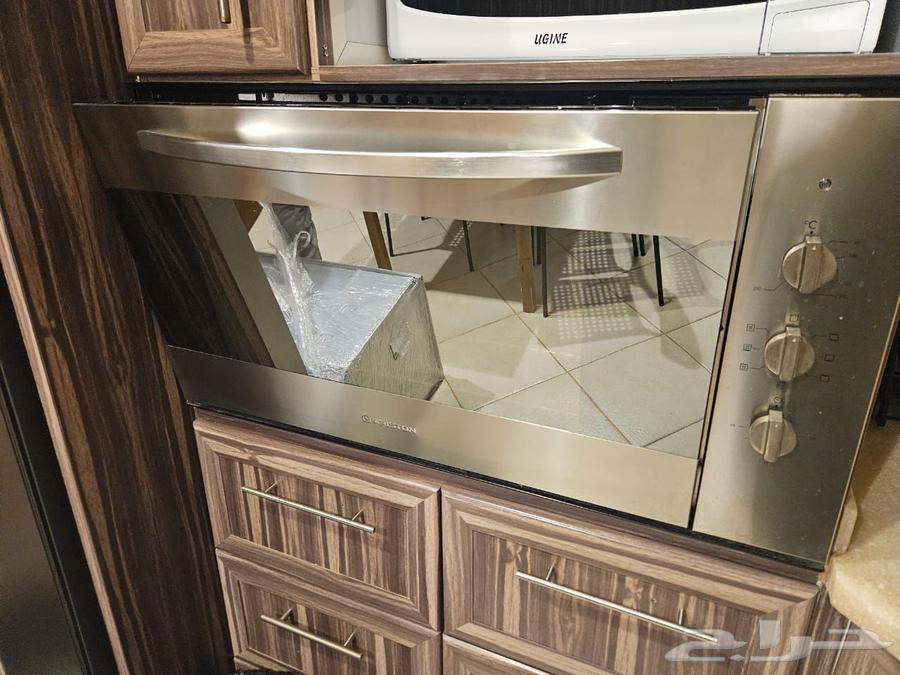 فرن كهربائي مستعمل64245797875841110