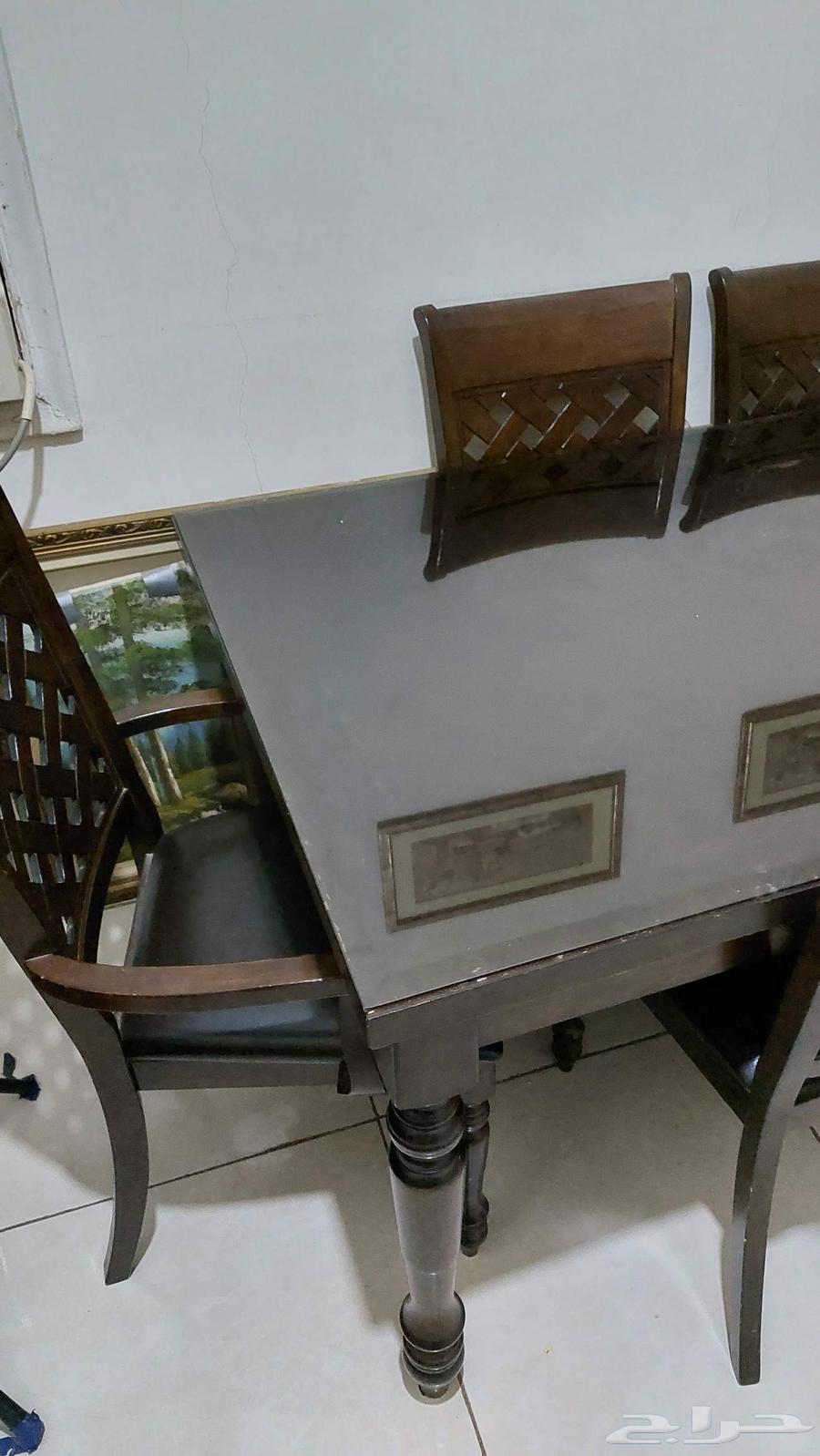 Dining table64228938142722113