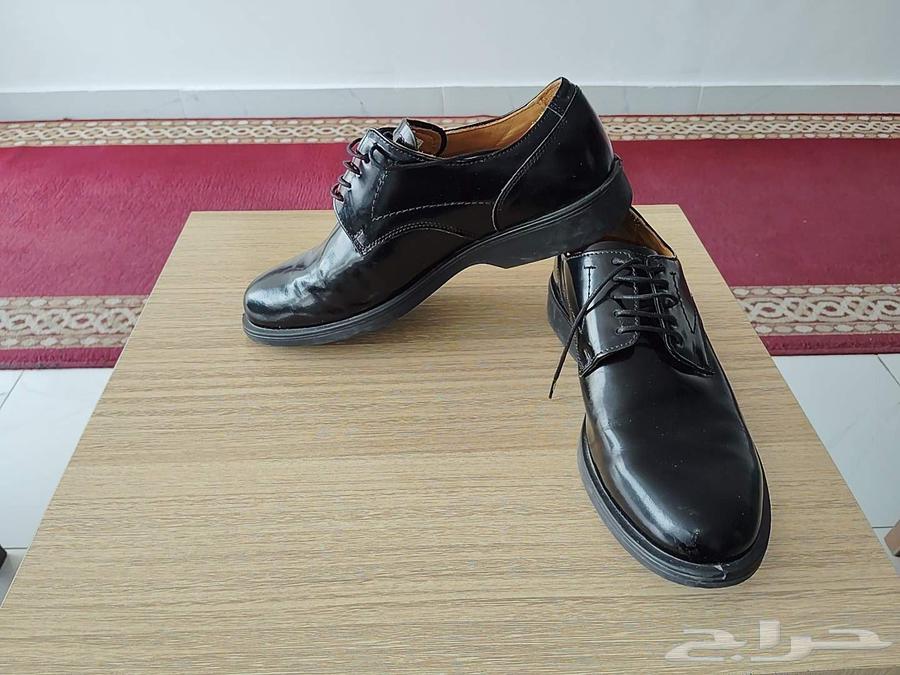 جزمة يرنيه تركي مقاس 42 ونص إستخدام خفيف64238698139395111