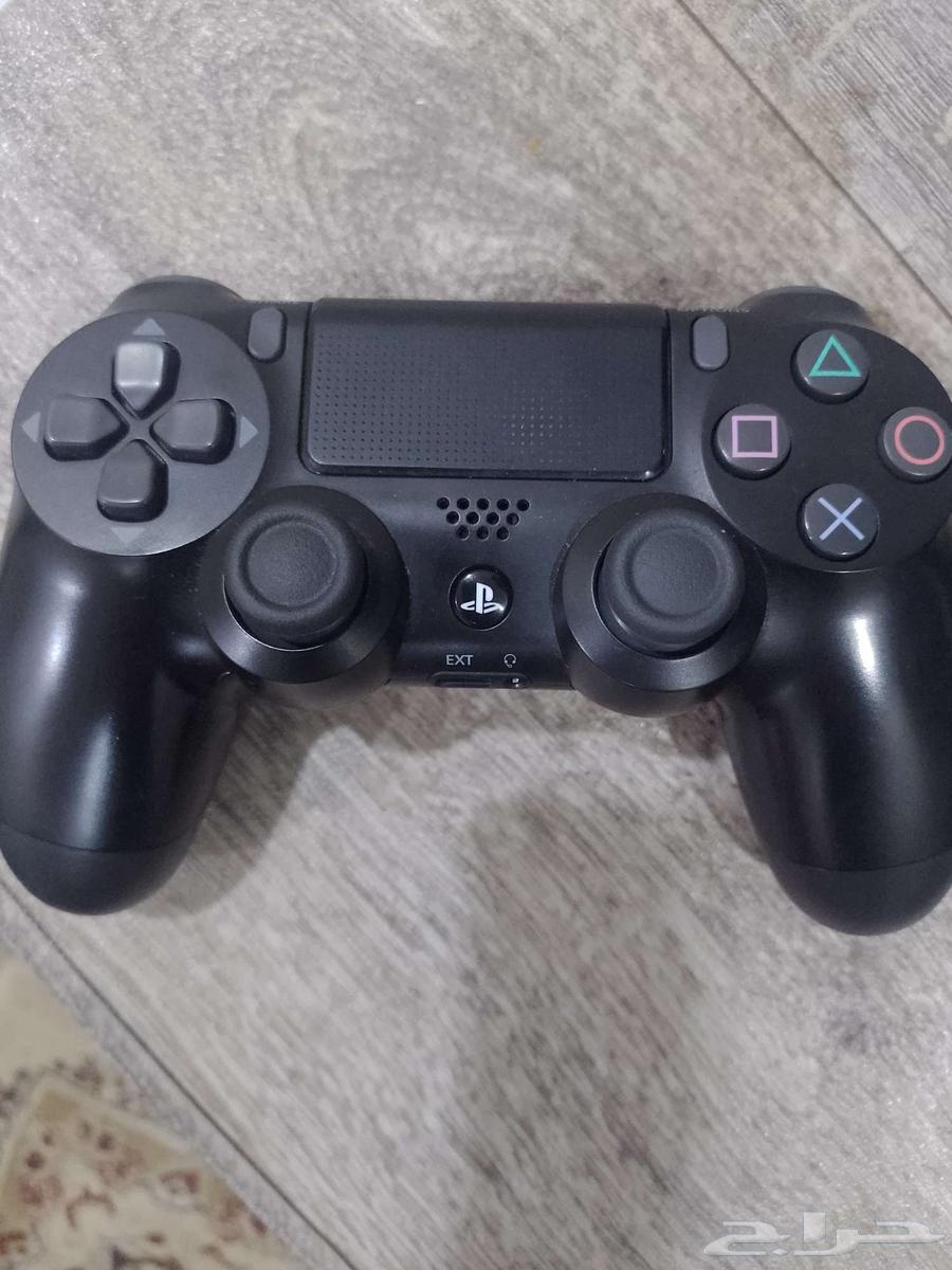 سوني 4 نظيف وشغال مع يد إصلية يد سوني 4 اصليه للبيع64246493660291110