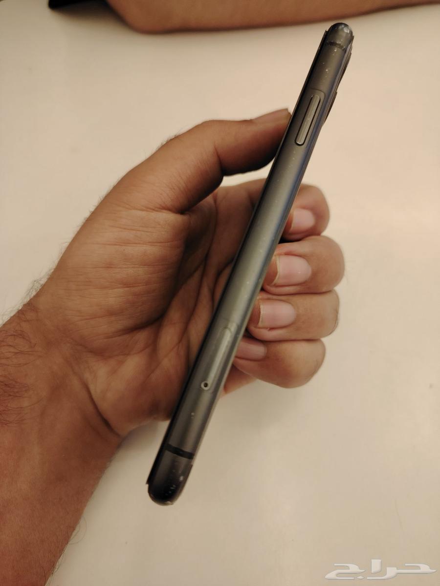 ايفون 11 ذاكرة 256 جيحا64248685215617111