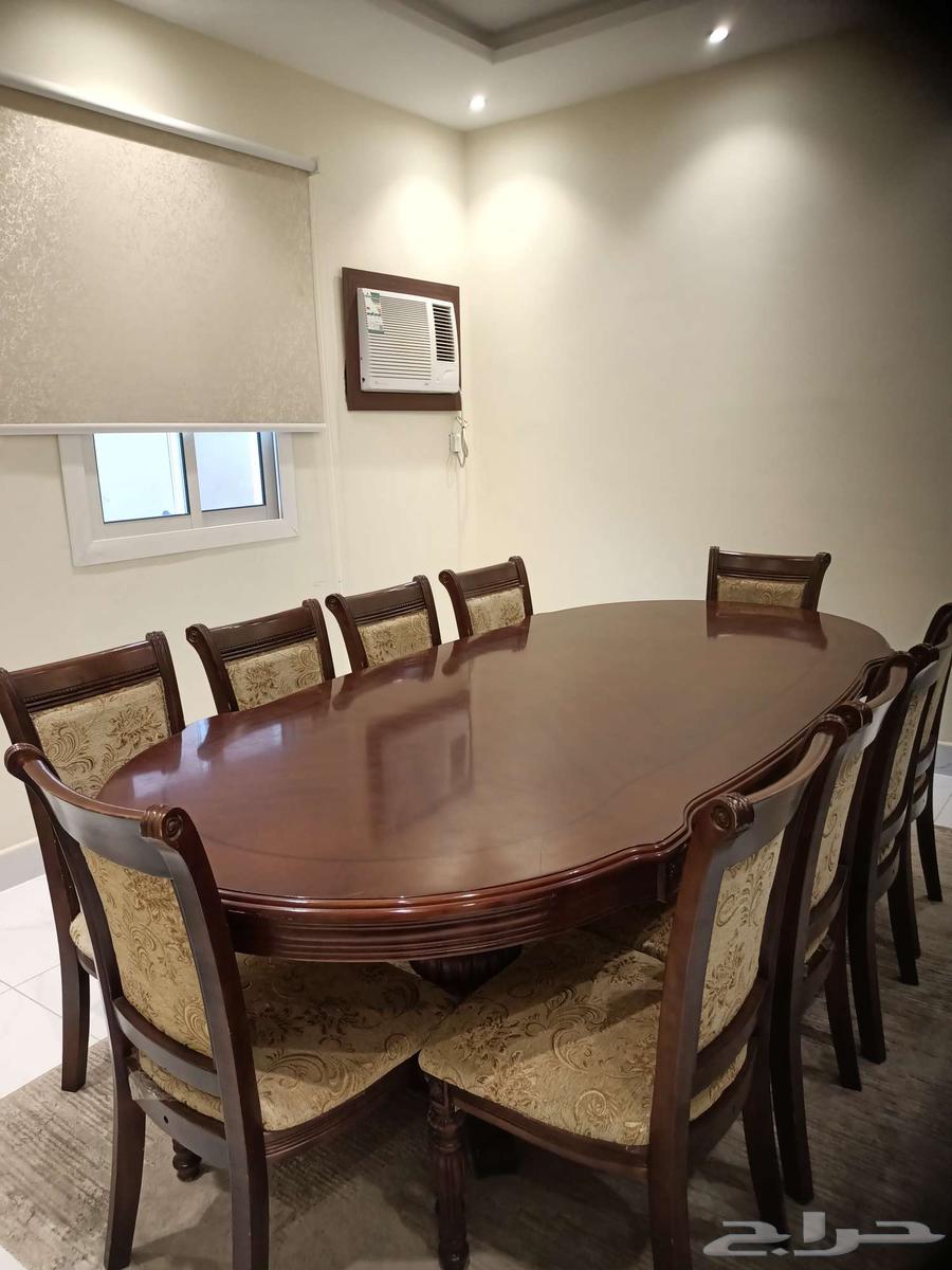 Dining table64246508482689110