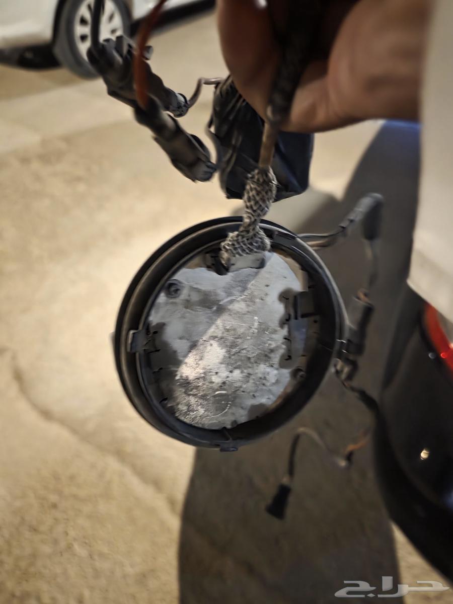 نور عالي كورولا 2014 زينون اللاند كروزر يركب على كورولا64413366161793112