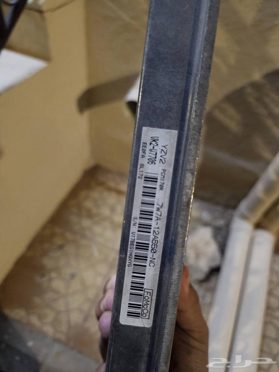 فورد فكتوريا 2007__201264411781706497111