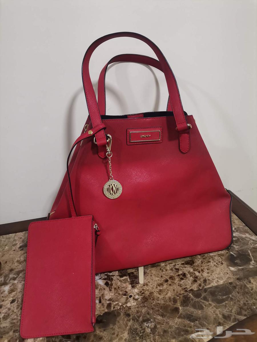 شنطه ماركه دكني جميله ونظيفه ب 7064252799715715110