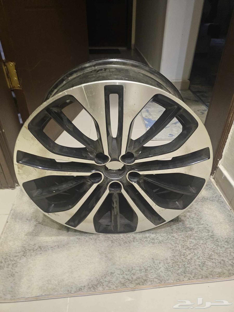 جنط كابتيفا فل كامل مقاس 1864418039318786110