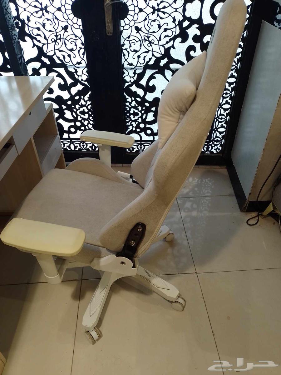 مكتب وكرسي للبيع64241240464899113