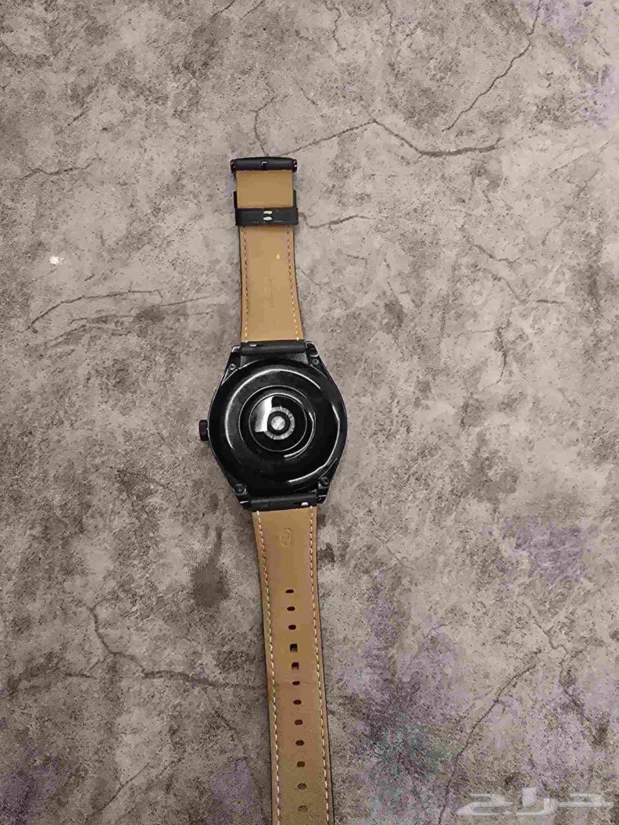 ساعه هواوي ولكن سماعه وحده فقط جديده استخدم مرتين فقط64246989351809111