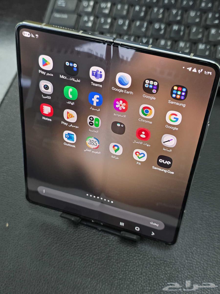 Samsung Galaxy Fold 5, almost new, 512GB memory64242812157187111