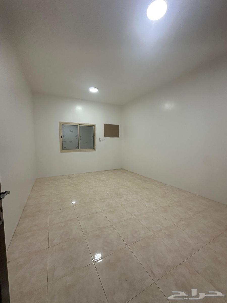 House for sale, 5 apartments in Al-Muhammadiyah district, Dammam63613586006401114