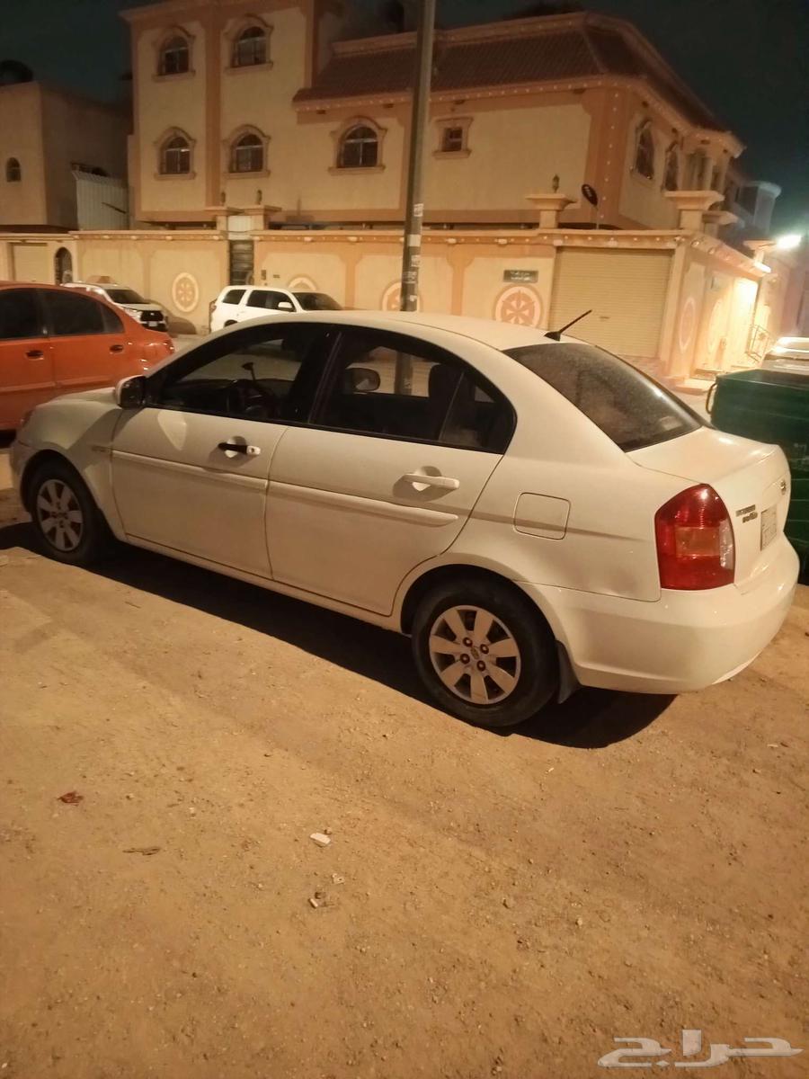 اكسنت للبيع قير عادي الموديل 201064421445319810111