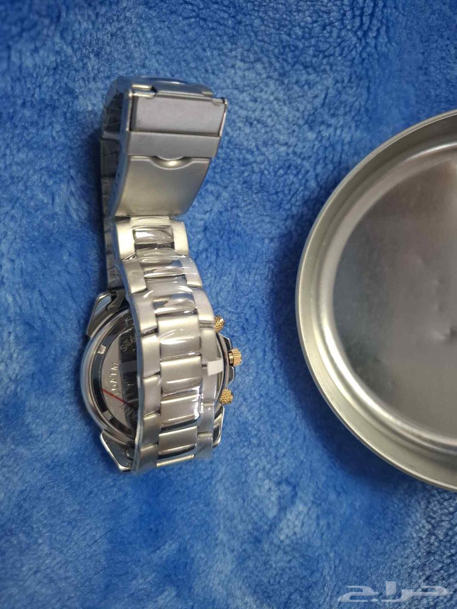 ساعة يد رجاليه فخمه وجديده64238381292801112