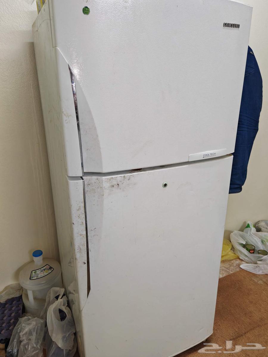 ثلاجة سامسونج 18 قدم تبريد ممتاز مطلوب 700 ريال64249424662403114