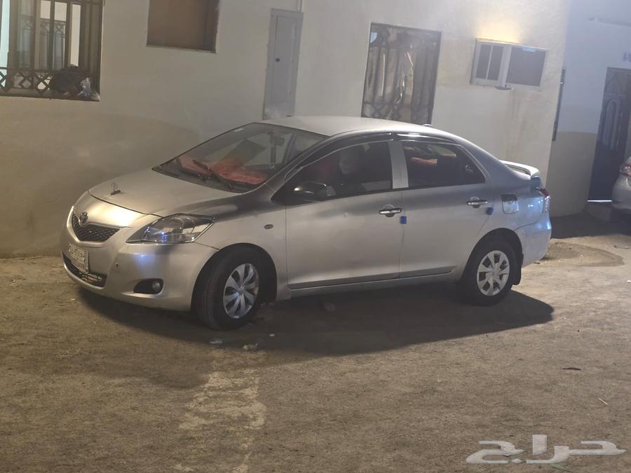 للبيع سيارة يارس 201264408822156803112
