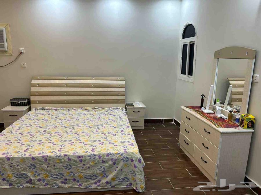 عفش شقه للبيع تم تخفيض السعر لسرعه البيع64256126265473110