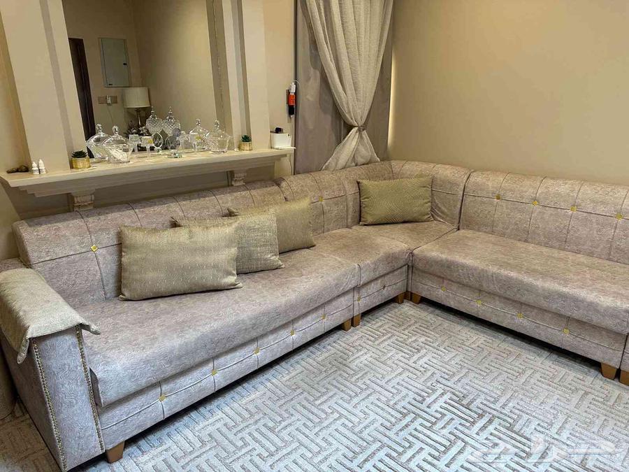 مجلس زاوية نظيف جدا64244076427778111