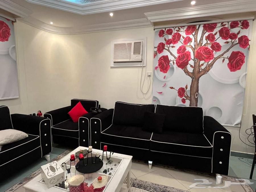 كنب وستارة وطاوله للبيع مستعمل64233004946946112