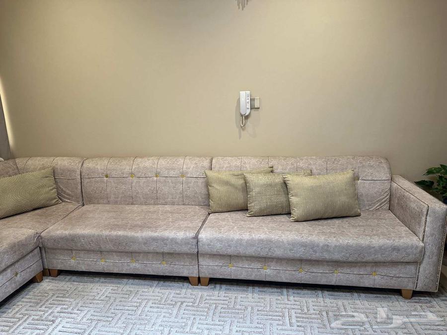 مجلس زاوية نظيف جدا64244076427778112