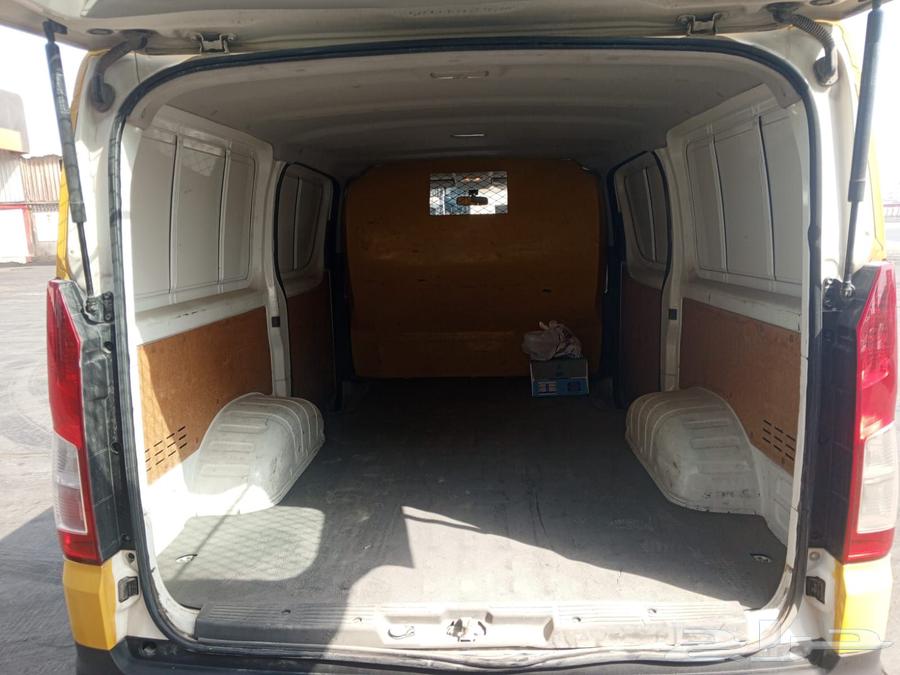 للبيع باص هايس بضاعه تويوتا موديل 2020 ماشي 35064417359899777111