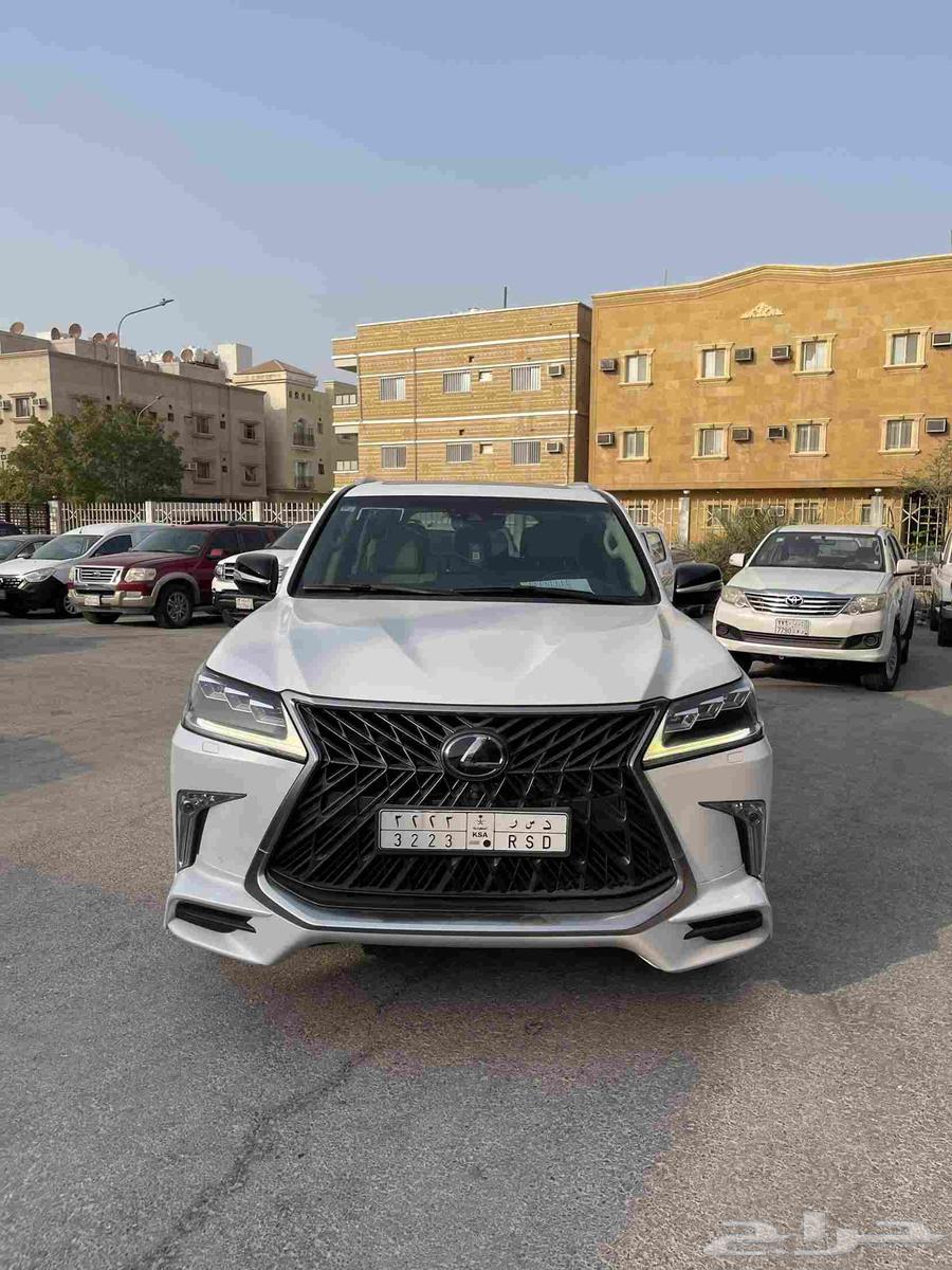 Lexus LX 570 Model 201864416466356610111