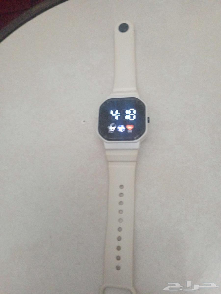 ساعة للبيع ب30 ريال64245982436610110