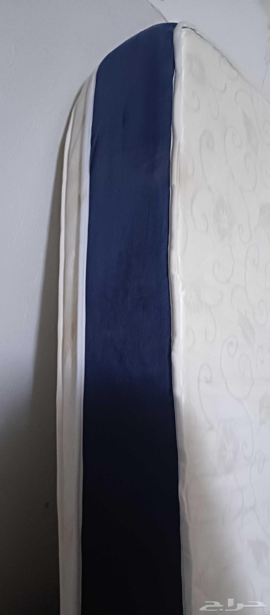 اغراض للبيع64251711824003110