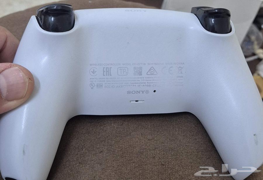 يد بلاستيشن 5 وكالة مستعمله64247713340803112