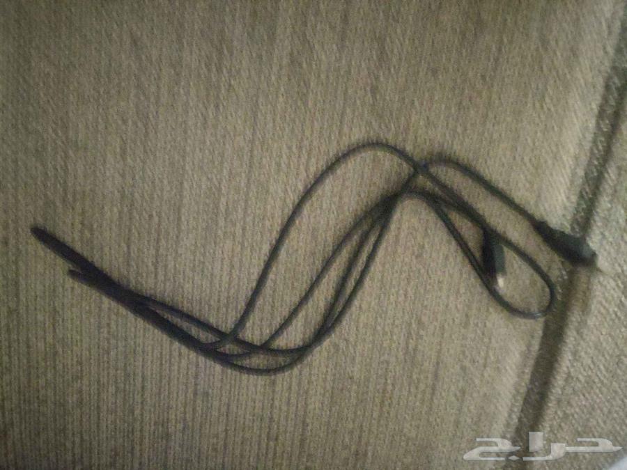 A gaming device in very good condition64248273317249114