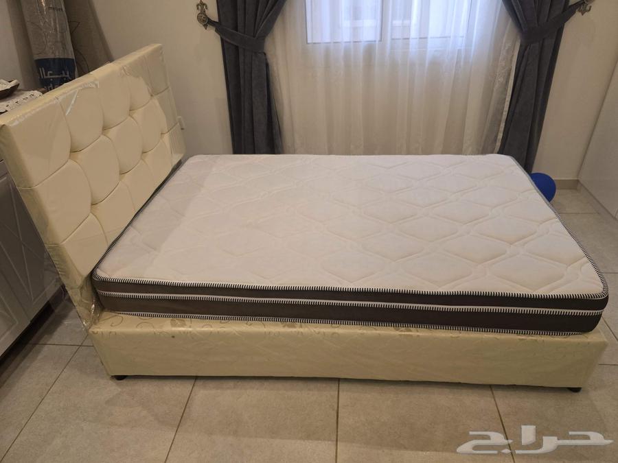 سرير مع مرتبه للبيع64254755855875110