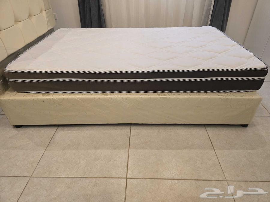 سرير مع مرتبه للبيع64254755855875112