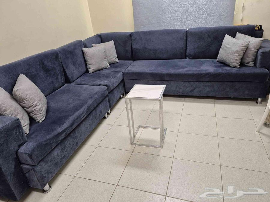 كورنر للمعيشه نظيف جدا خشب ممتاز تم تنجيده من فتره قصيره64255971243138110