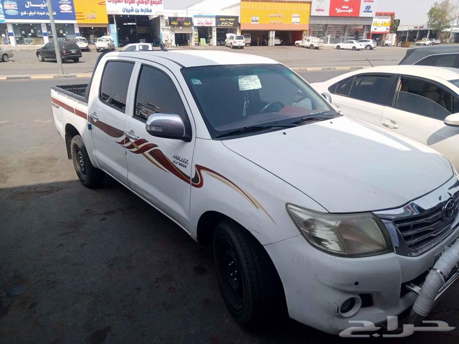 Toyota Hilux 2013 with 500,000 km mileage, engine and transmission in good condition, body64411460189313110