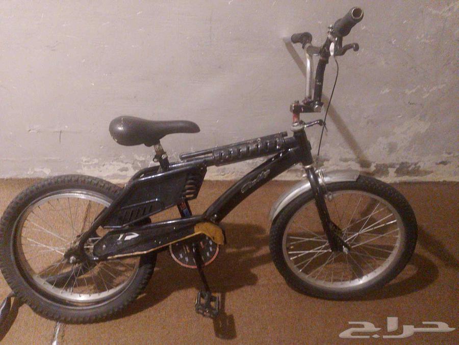 دراجه رامبو 10 10 بس محتاجها جنط خلفي السعر مايتفوت64231839566466110