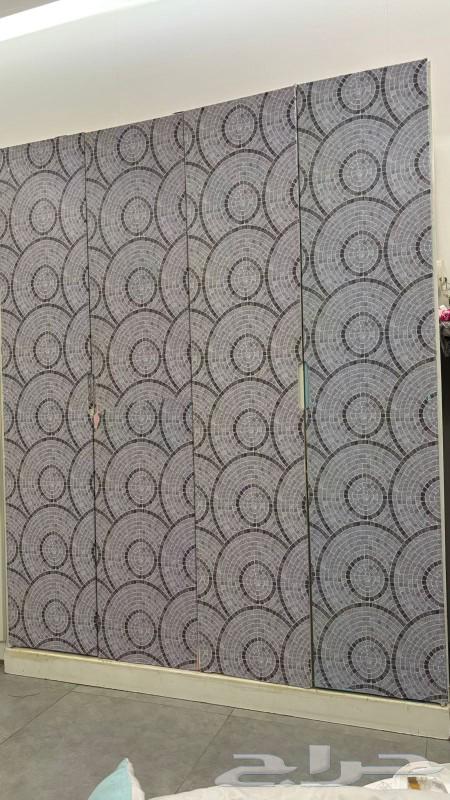 Table with mirror and wardrobe64247510062722110