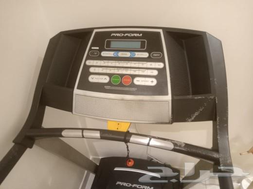 PRO FORM brand treadmill, light use64256112587522111