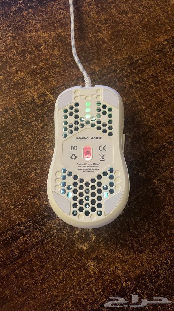 ماوس جيمنج استعمال 12 ساعه سبب البيع المسكه مو مريحه64236099903490112