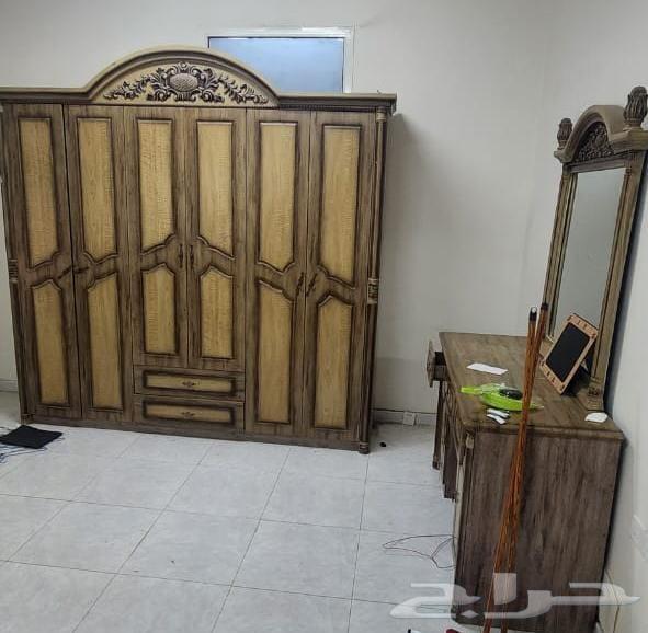 غرفه نوم نظيف للبيع ب 700 قابل للتفاوض64234632348035111