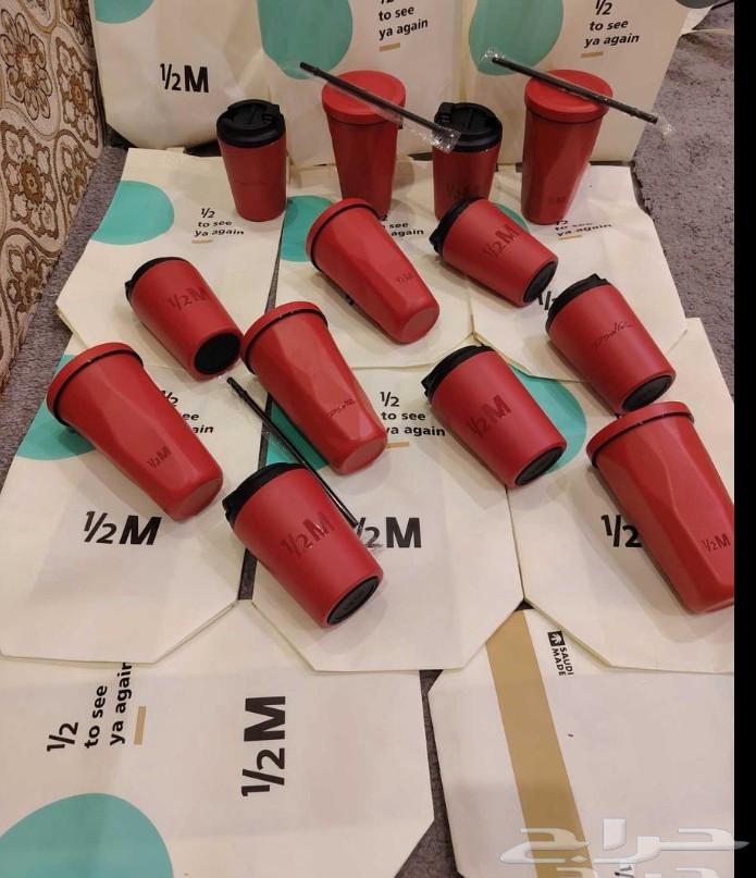 مقات هاف مليون السعر 100 ريال الواحد متواجد بالدمام64255240802691112