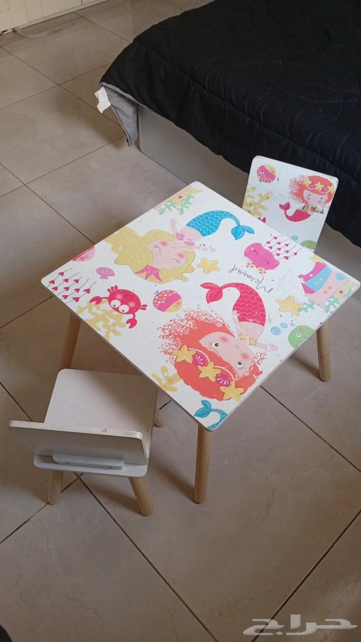 طاوله اطفال64246299762050110