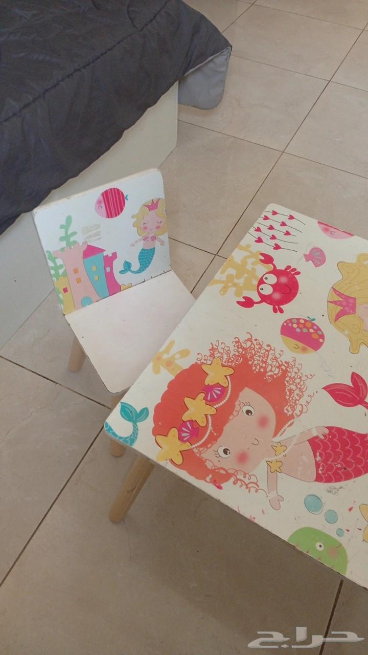 طاوله اطفال64246299762050112