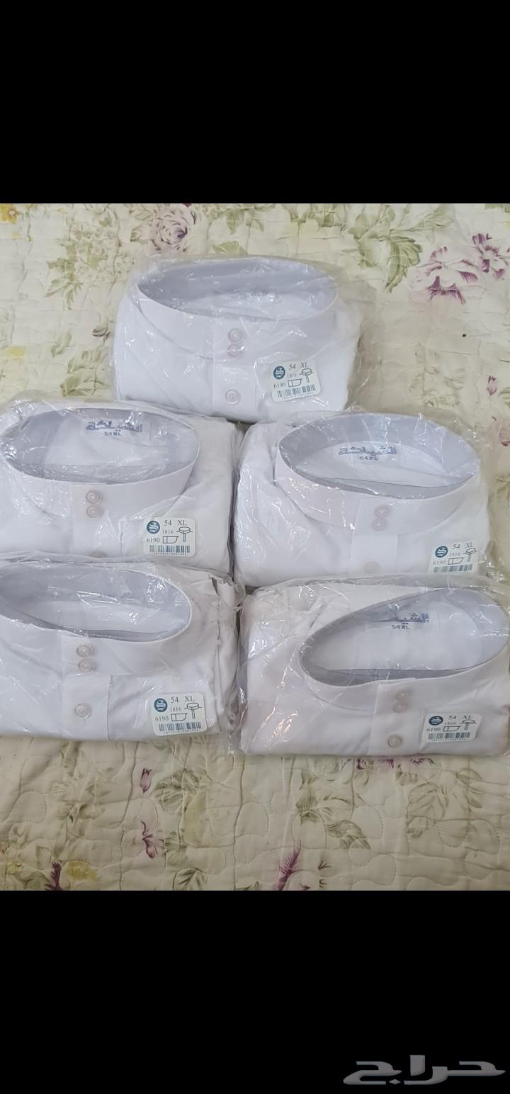 للبيع ثياب جديدة الشياكة نوع وقماش ممتاز64239372795650110