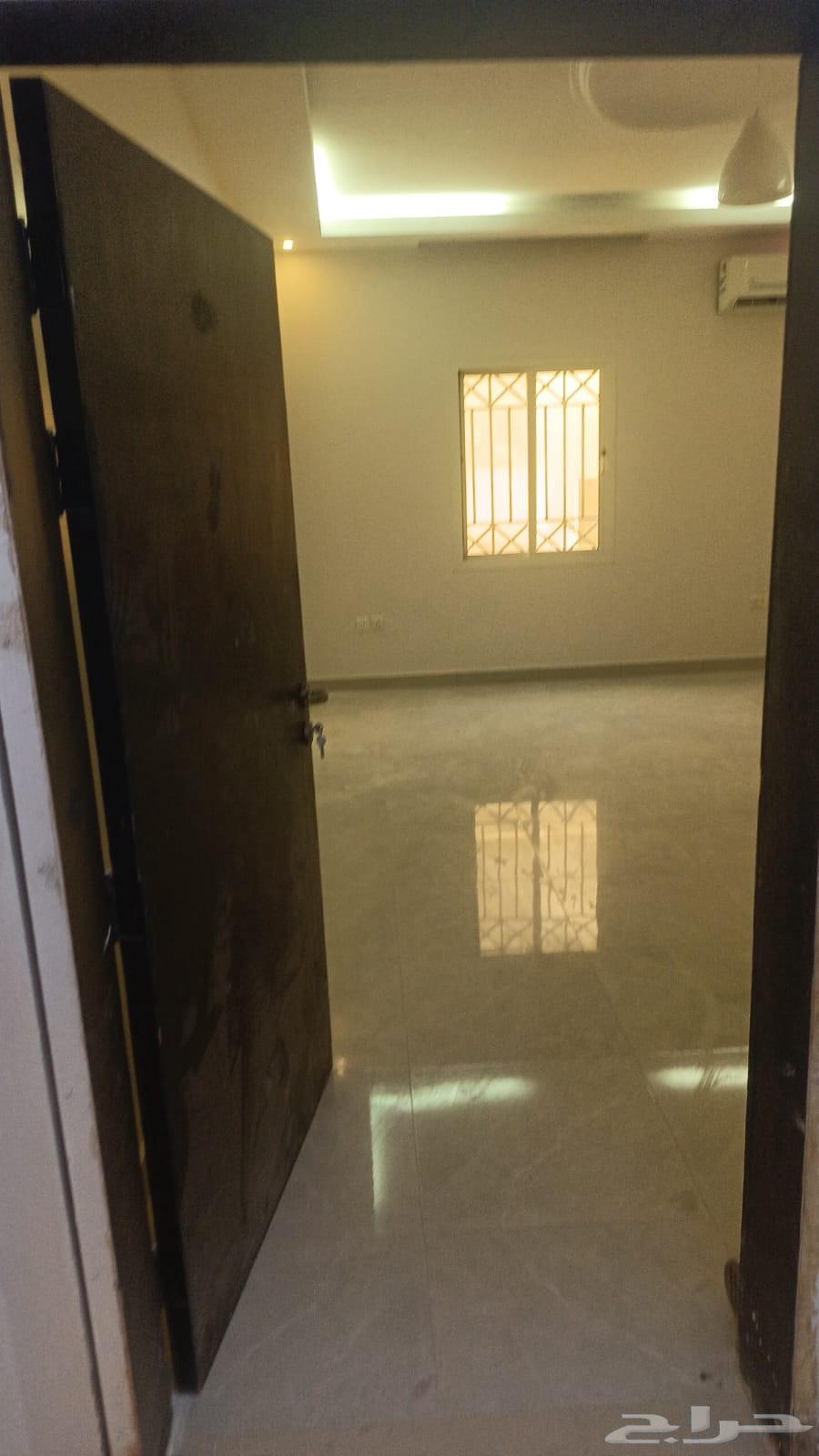 ابواب خشب مستعملة للبيع64242102850689111